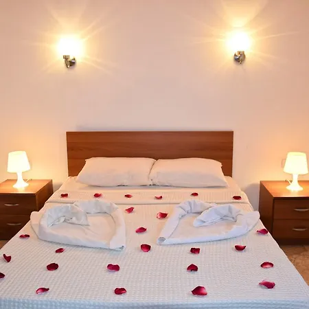 Apartamento Arion 3 *